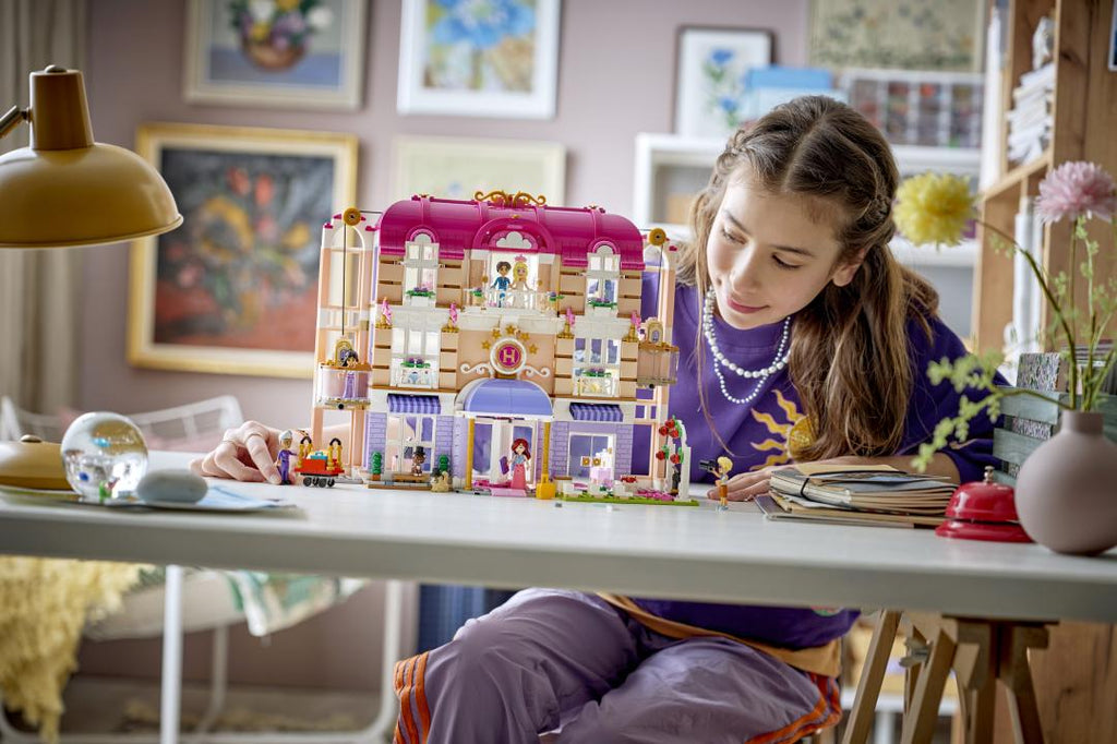 LEGO Friends Heartlake City Grand Hotel Set 42704