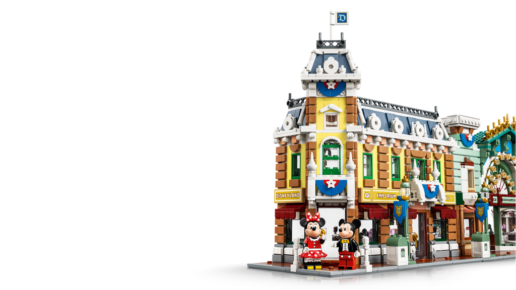 LEGO Disney Main Street, U.S.A. Set 43302
