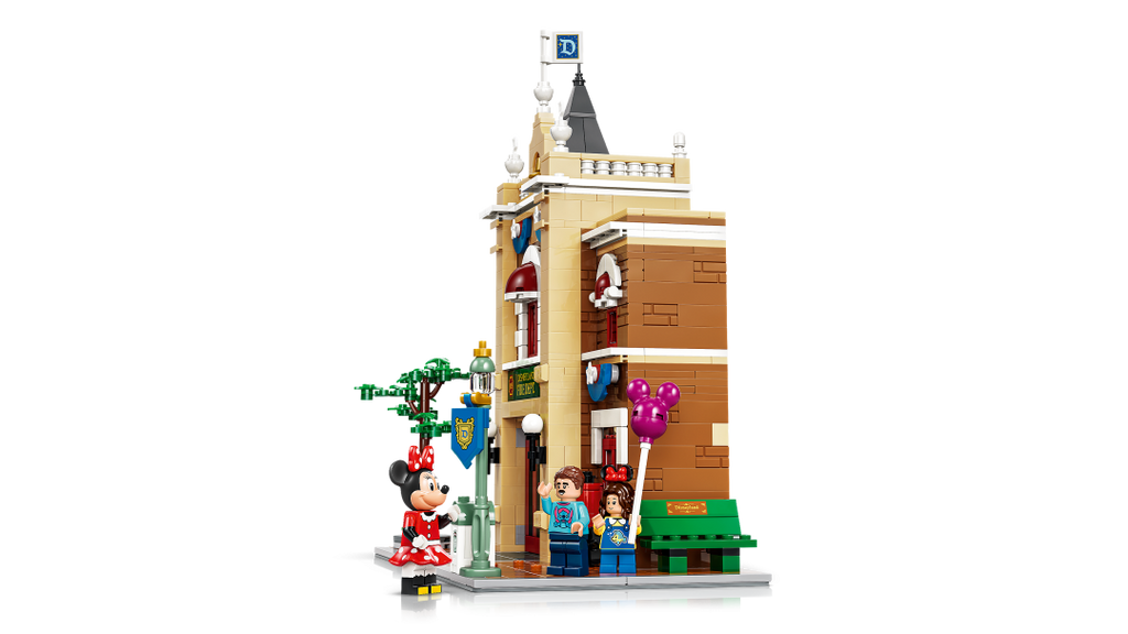 LEGO Disney Main Street, U.S.A. Set 43302