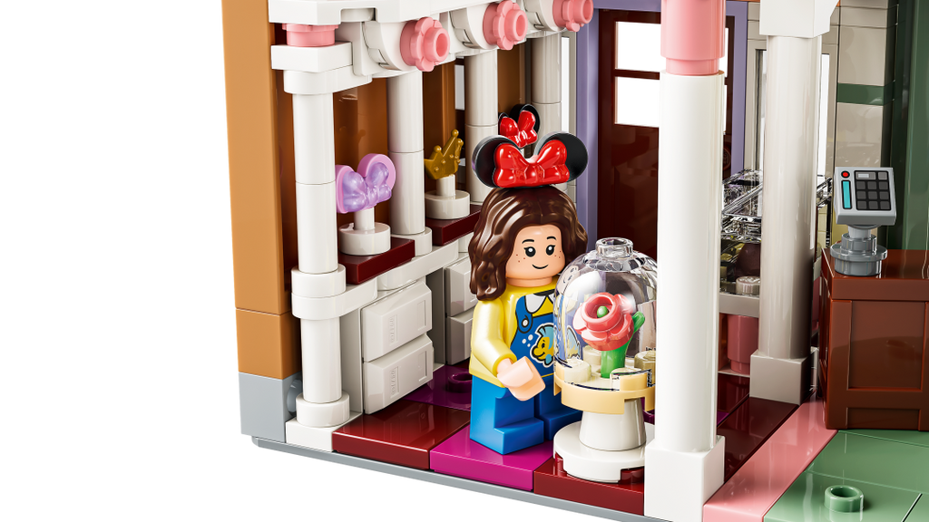 LEGO Disney Main Street, U.S.A. Set 43302