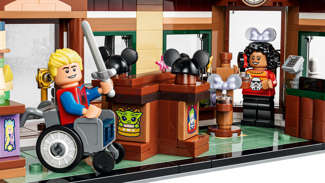 LEGO Disney Main Street, U.S.A. Set 43302