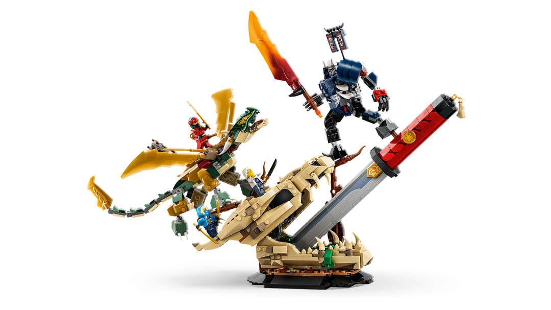 LEGO NINJAGO Battle at the Dragon's Blade Set 71871