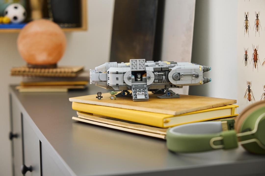 LEGO Star Wars Anzellan Starship Set 75445