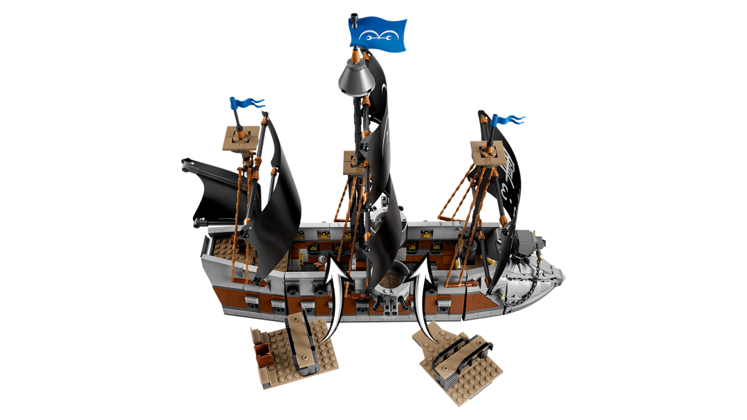 LEGO One Piece Garp's Marine Battleship Set 75646
