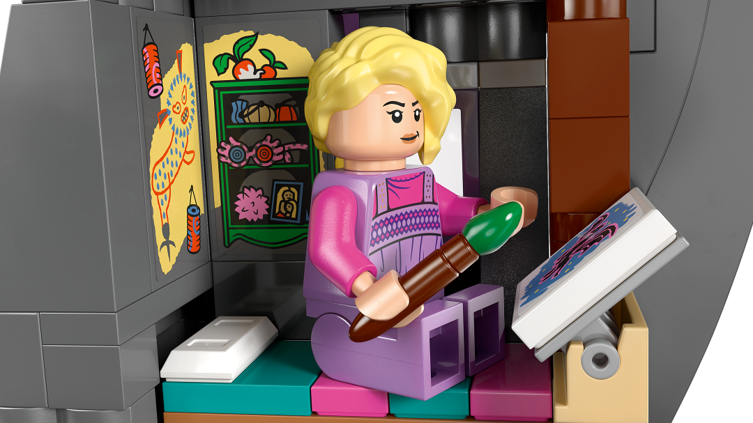 LEGO Harry Potter Luna Lovegood's House Set 76467