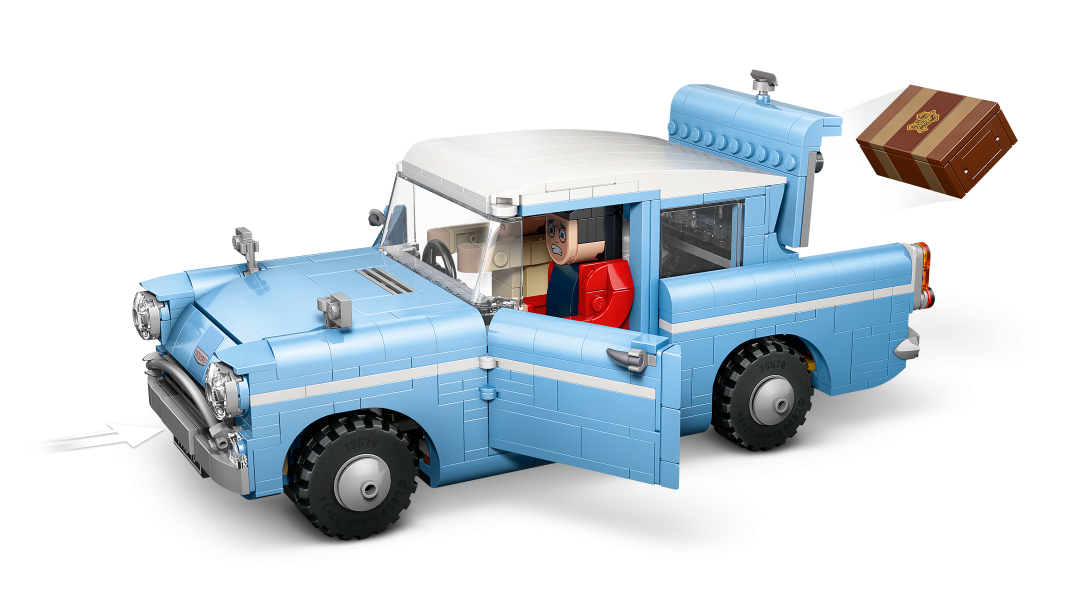 LEGO Harry Potter Enchanted Flying Ford Anglia Set 76470