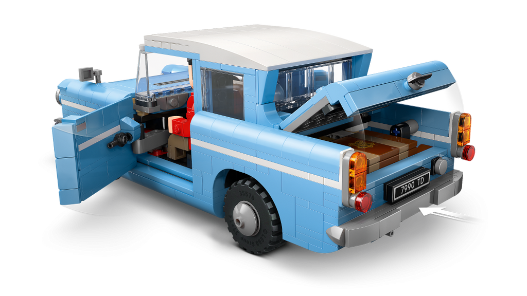 LEGO Harry Potter Enchanted Flying Ford Anglia Set 76470
