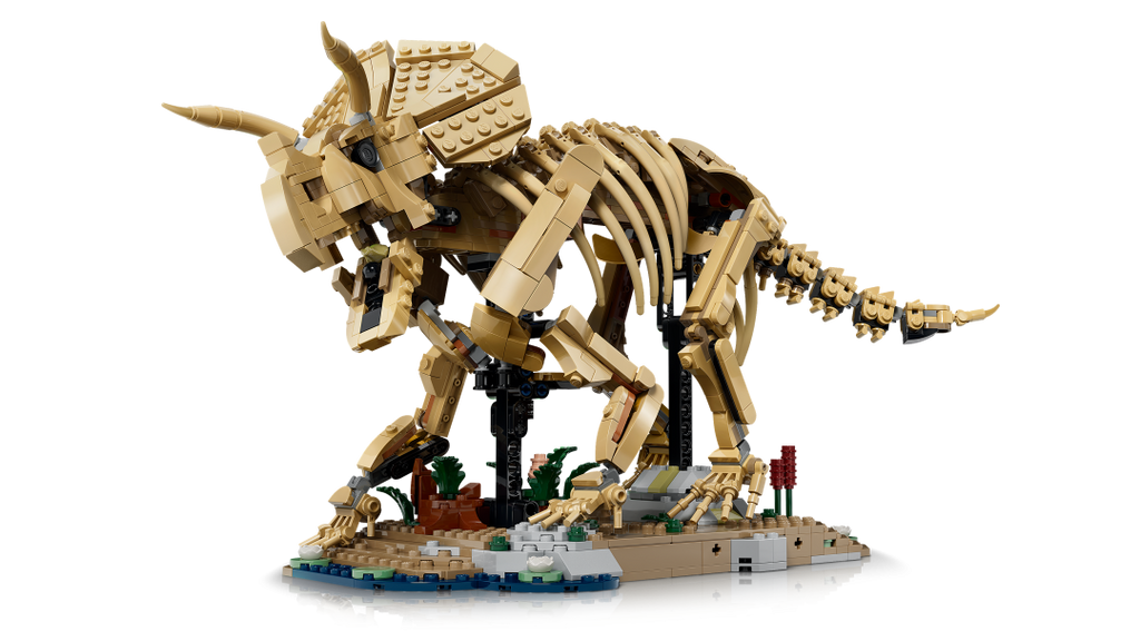 LEGO Jurassic World Dinosaur Fossils: Triceratops Set 77985