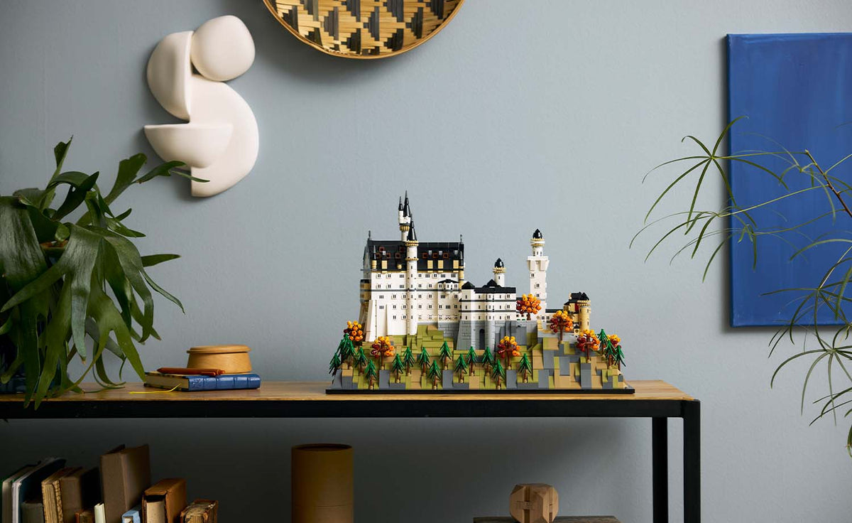 LEGO Architecture Neuschwanstein Castle Set 21063