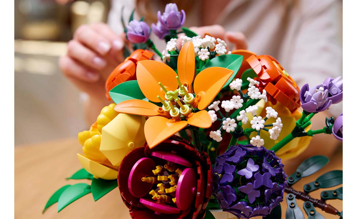 LEGO Botanicals Flower Arrangement Set 10345