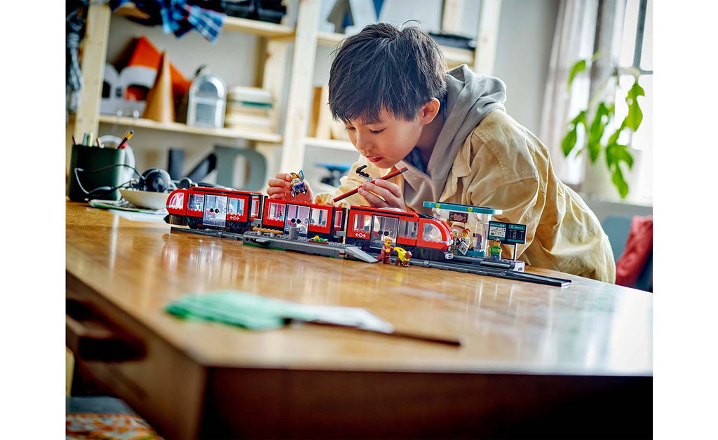 LEGO City Downtown Streetcar and Station Set 60423