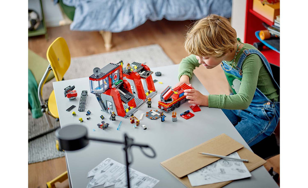 LEGO City Fire Station With Fire Truck Set 60414
