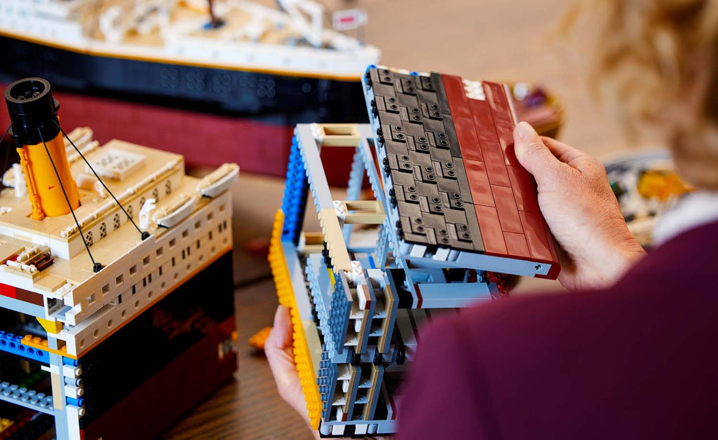 LEGO ICONS Titanic Set 10294