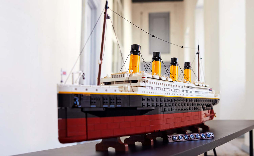 LEGO ICONS Titanic Set 10294