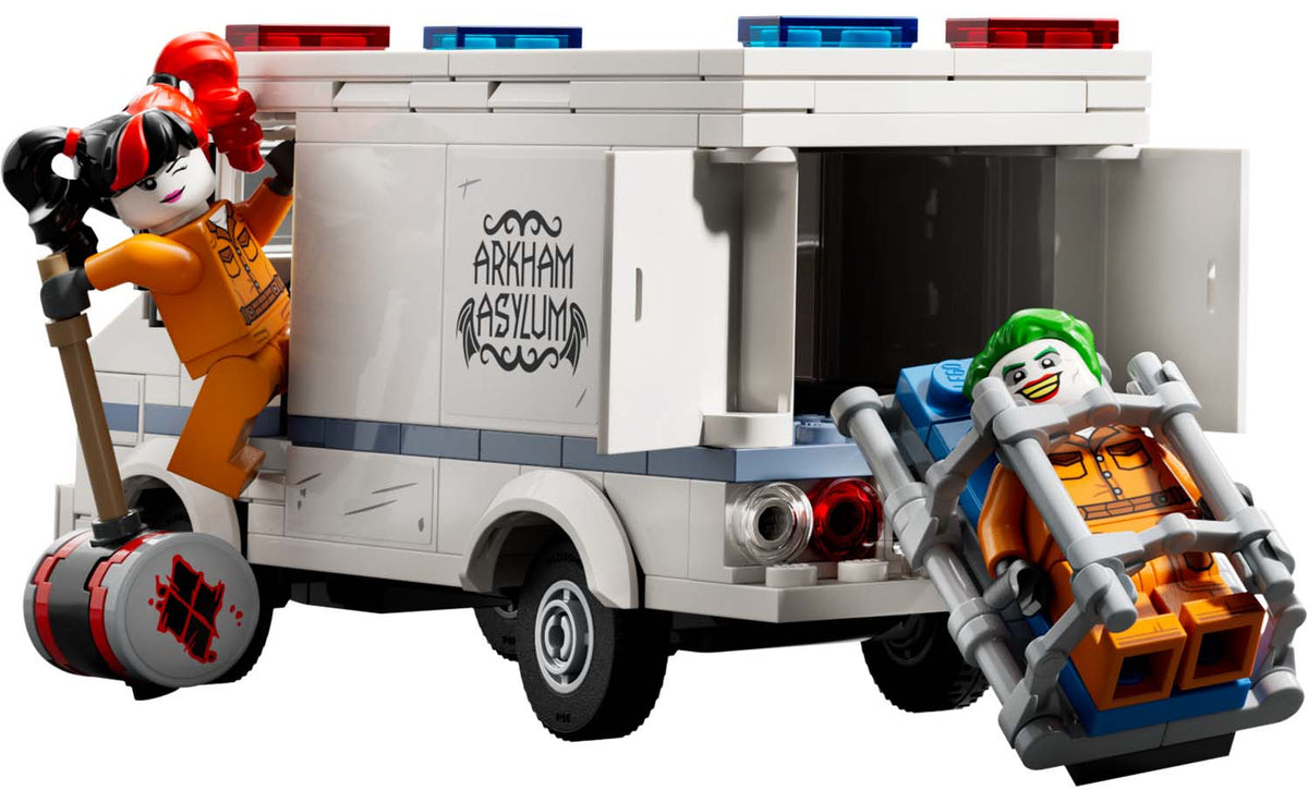 LEGO DC Arkham Asylum Set 76300
