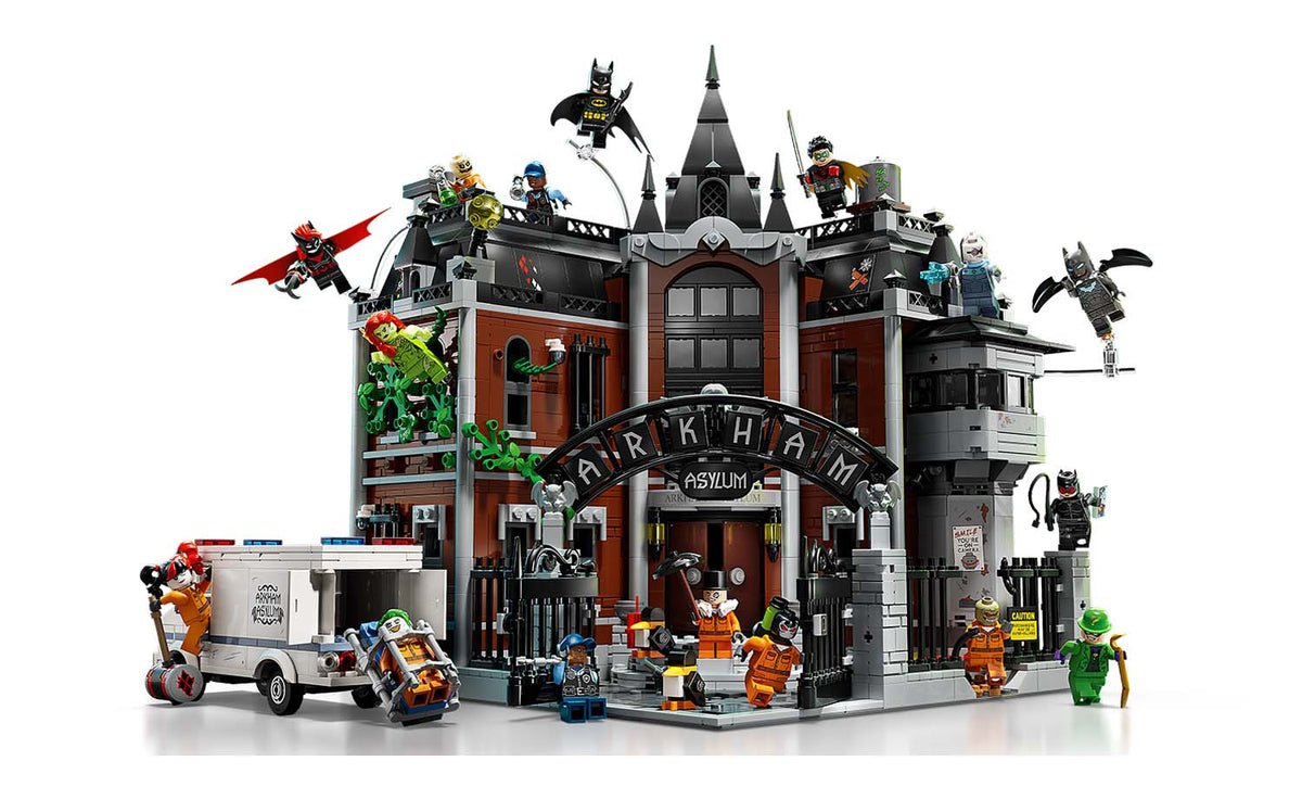 LEGO DC Arkham Asylum Set 76300