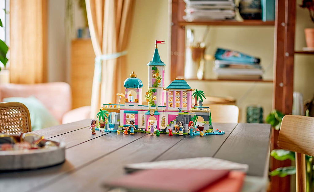 LEGO Disney Princess Castle & Royal Pets Set 43267