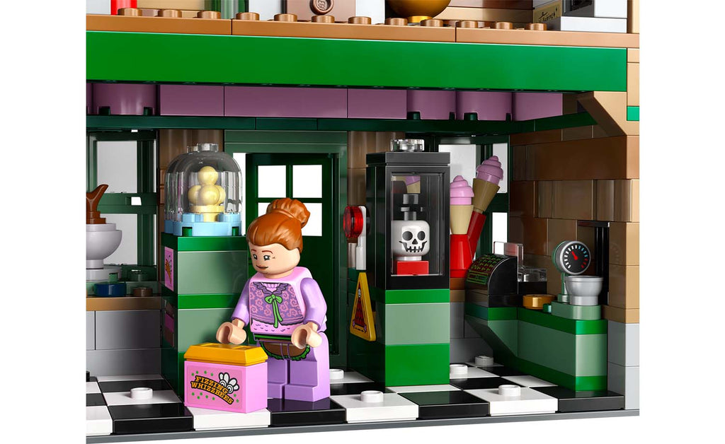 LEGO Harry Potter Hogsmeade Village – Collectors' Edition Set 76457