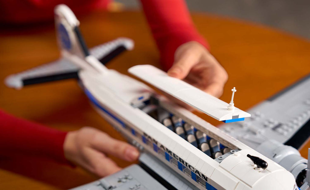 LEGO ICONS Douglas DC-3 PAN AM Airliner Set 11378