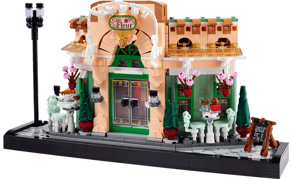 LEGO ICONS French Café Set 10362