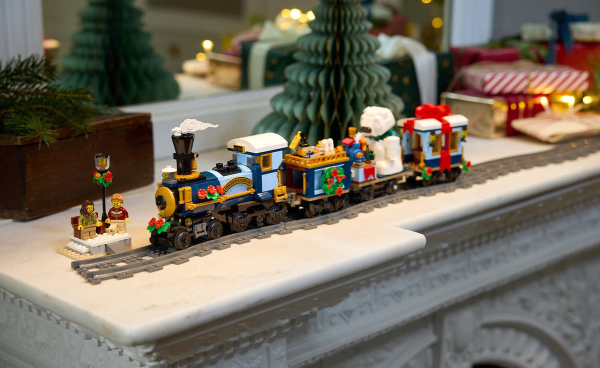 LEGO ICONS Holiday Express Train Set 10361