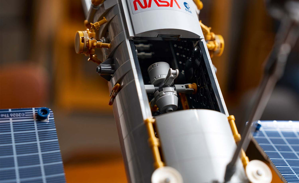 LEGO ICONS Hubble Space Telescope Set 11382