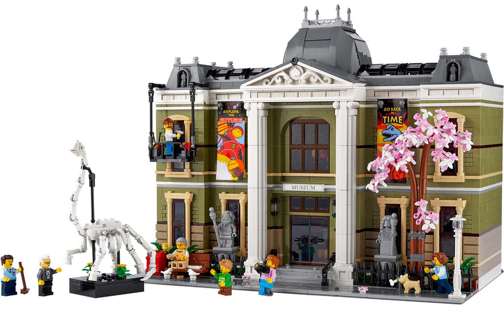 LEGO ICONS Natural History Museum Set 10326