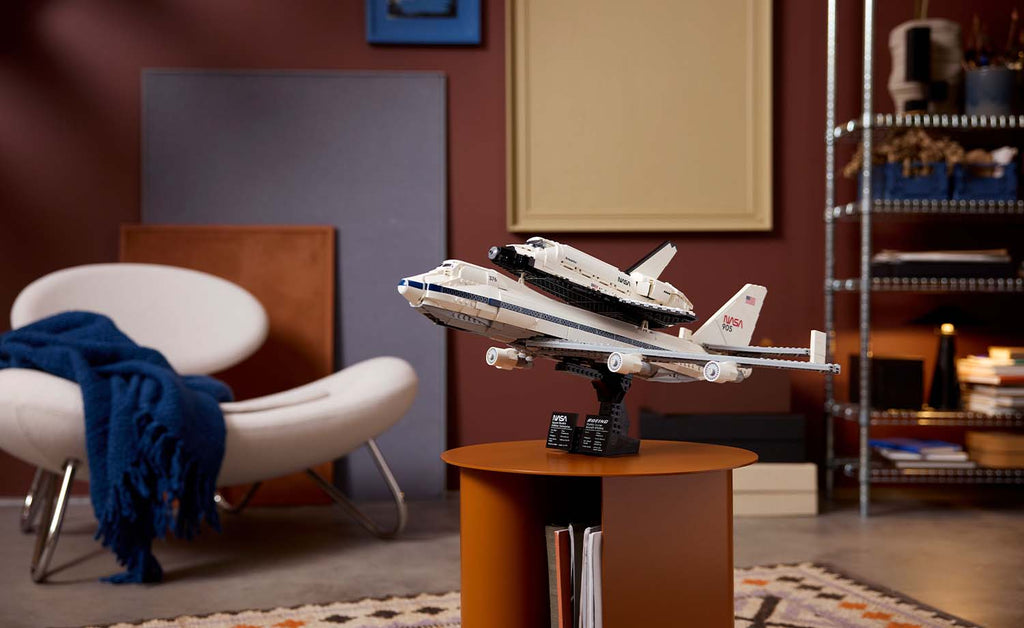 LEGO ICONS Shuttle Carrier Aircraft Set 10360