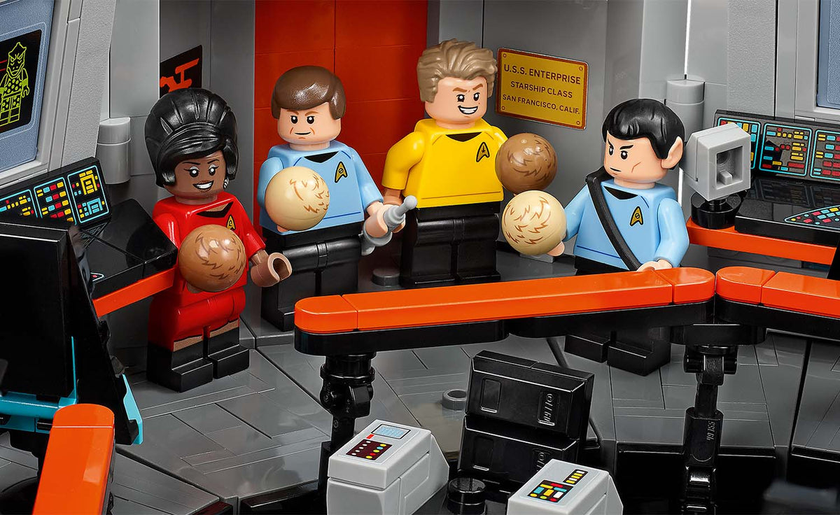 LEGO ICONS Star Trek: U.S.S. Enterprise NCC-1701 Bridge Set 11385