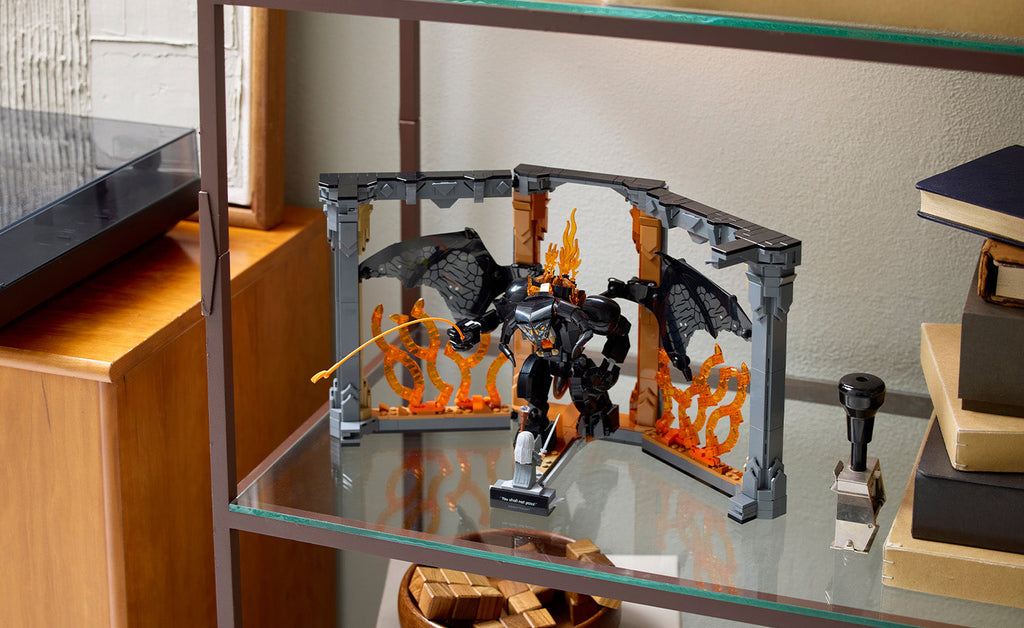 LEGO ICONS The Lord of the Rings: Balrog Book Nook Set 10367