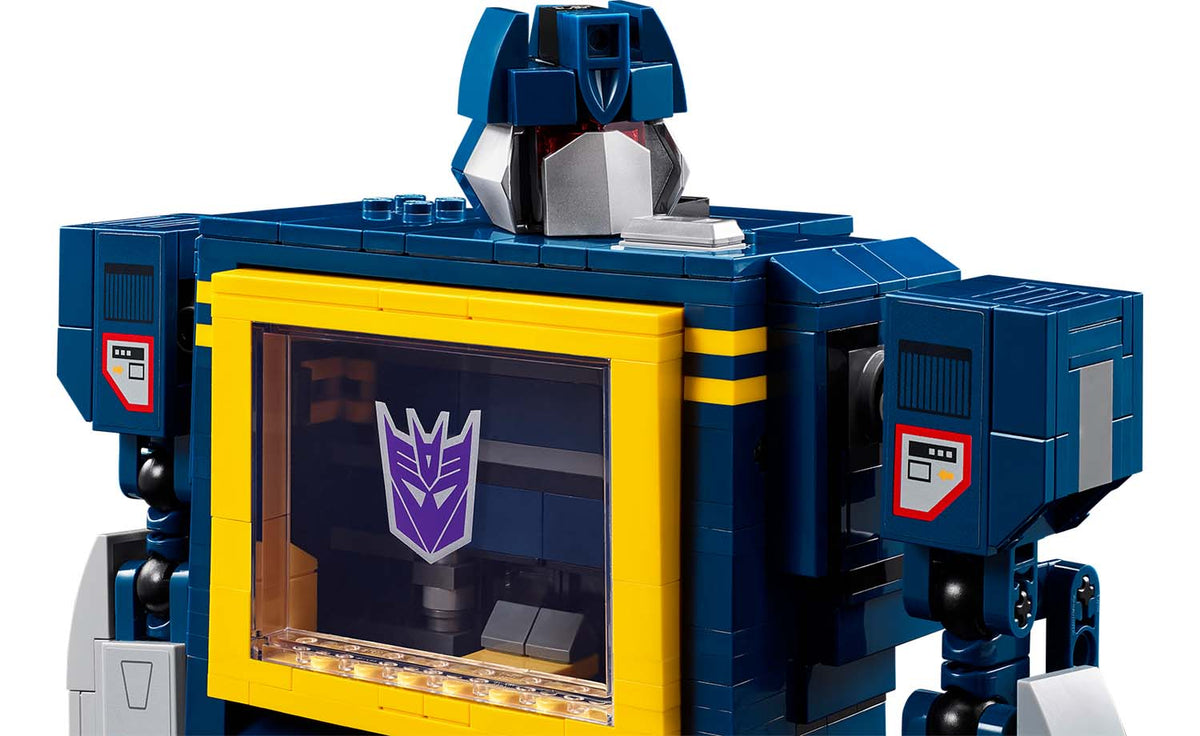 LEGO ICONS Transformers: Soundwave Set 10358