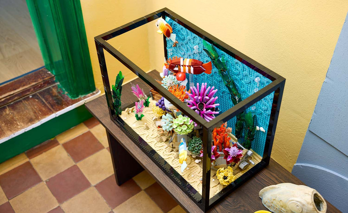 LEGO ICONS Tropical Aquarium Set 10366