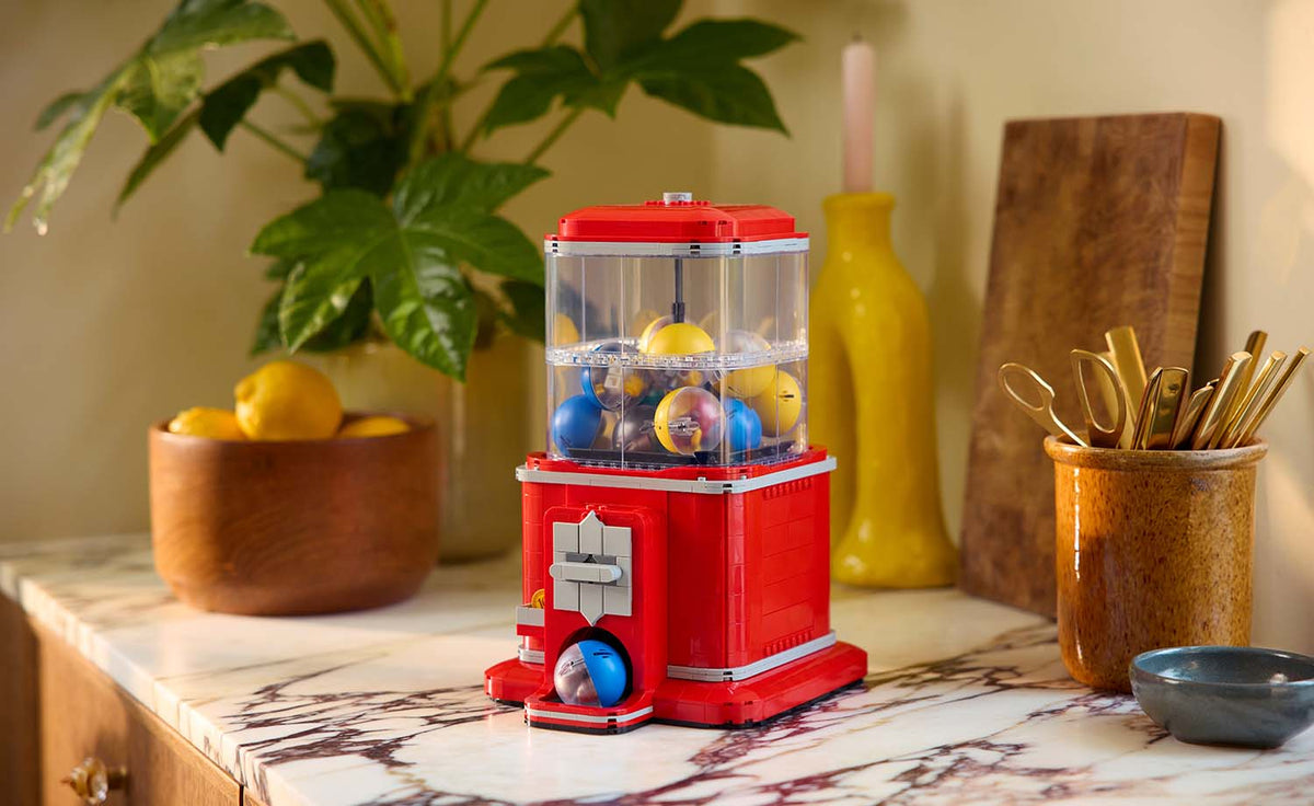 LEGO Ideas Minifigure Vending Machine Set 21358