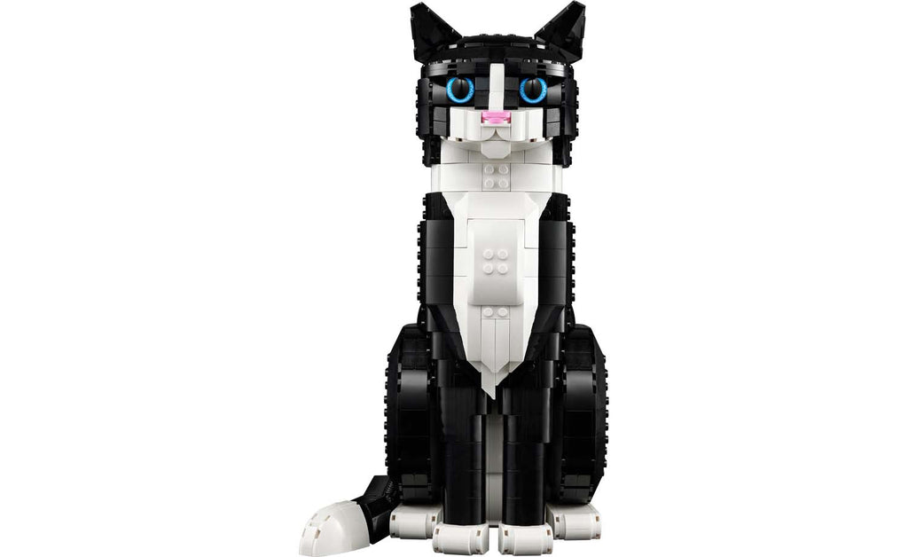 LEGO Ideas Tuxedo Cat Set 21349
