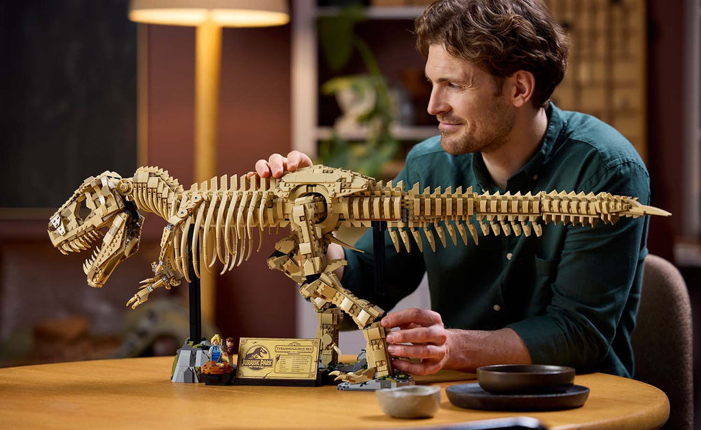 LEGO Jurassic World Dinosaur Fossils: Tyrannosaurus rex Set 76968