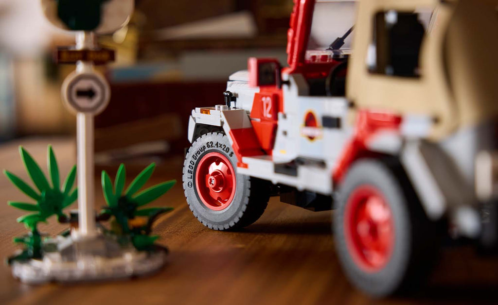 LEGO Jurassic World Jurassic Park Jeep Wrangler Set 77984