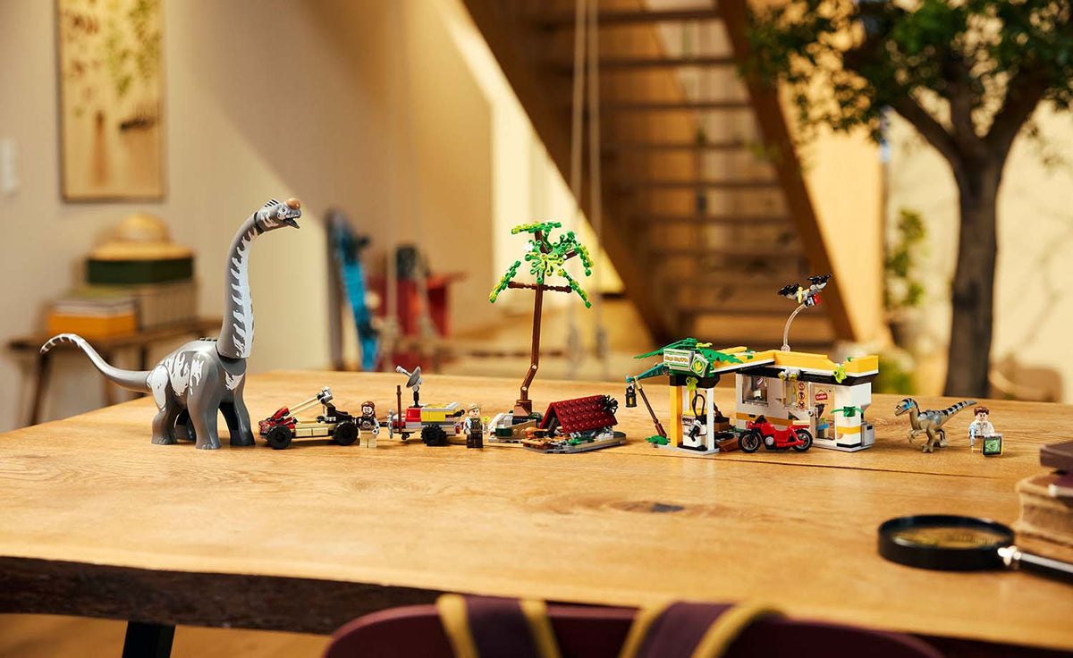 LEGO Jurassic World Raptor & Titanosaurus Tracking Mission Set 76973