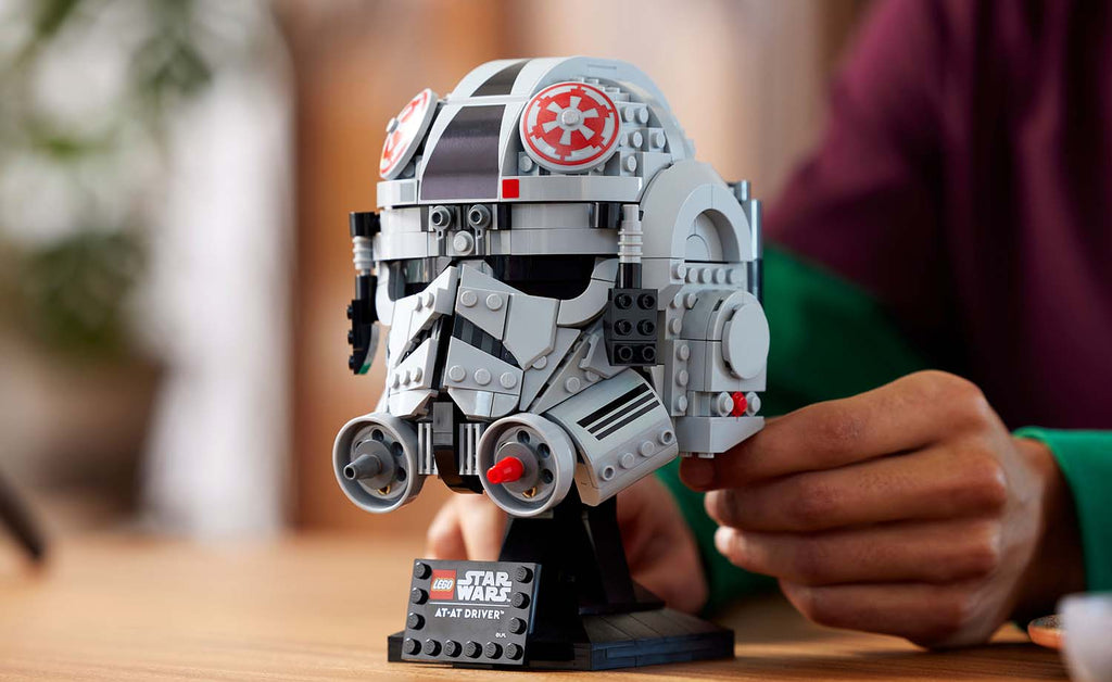 LEGO Star Wars AT-AT Driver Helmet Set 75429