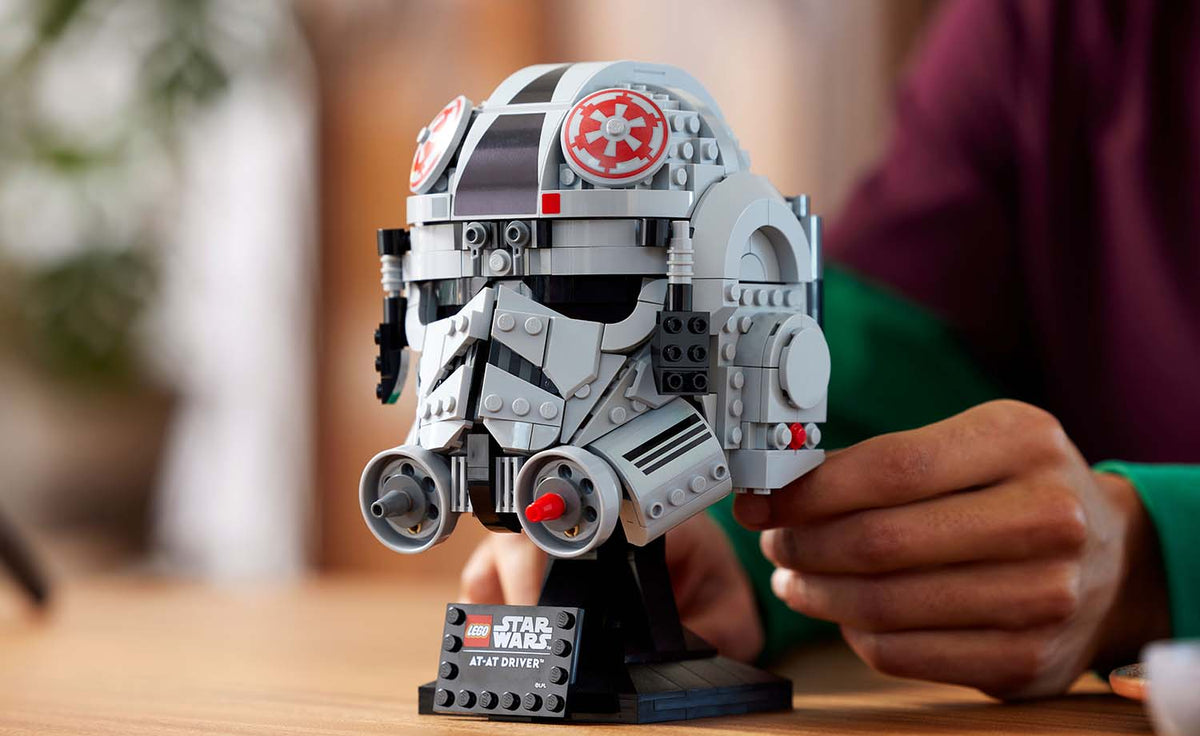 LEGO Star Wars AT-AT Driver Helmet Set 75429