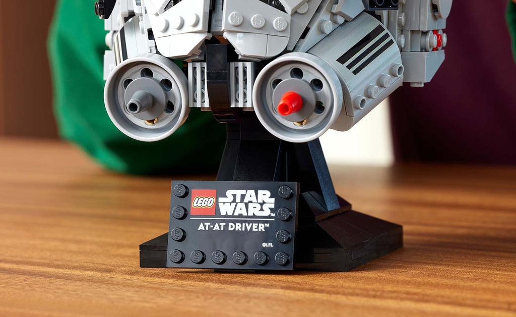 LEGO Star Wars AT-AT Driver Helmet Set 75429