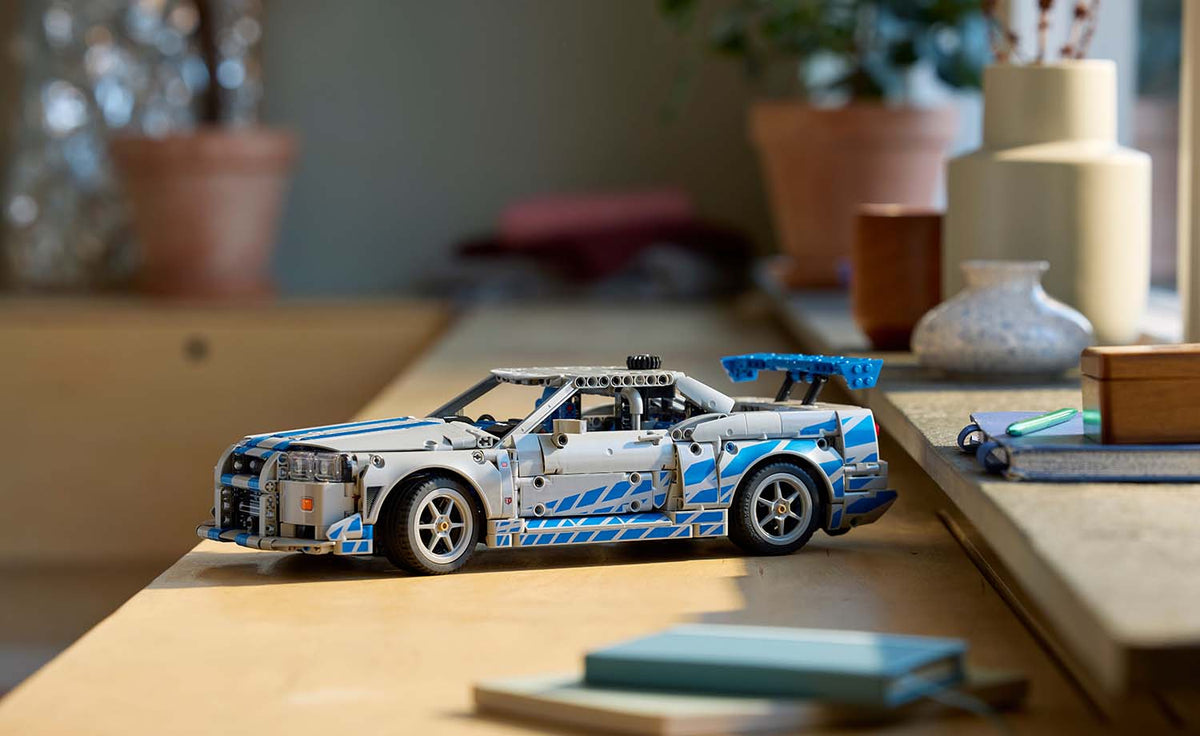 LEGO Technic 2 Fast 2 Furious Nissan Skyline GT-R (R34) Car Set 42210