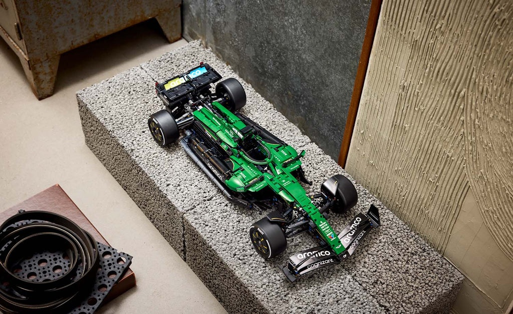 LEGO Technic Aston Martin Aramco AMR25 F1 Car Set 42240