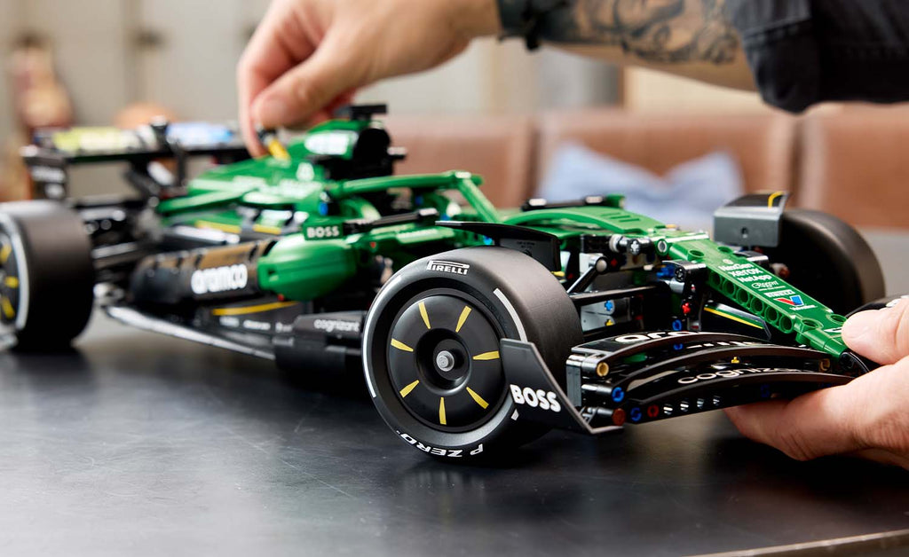 LEGO Technic Aston Martin Aramco AMR25 F1 Car Set 42240