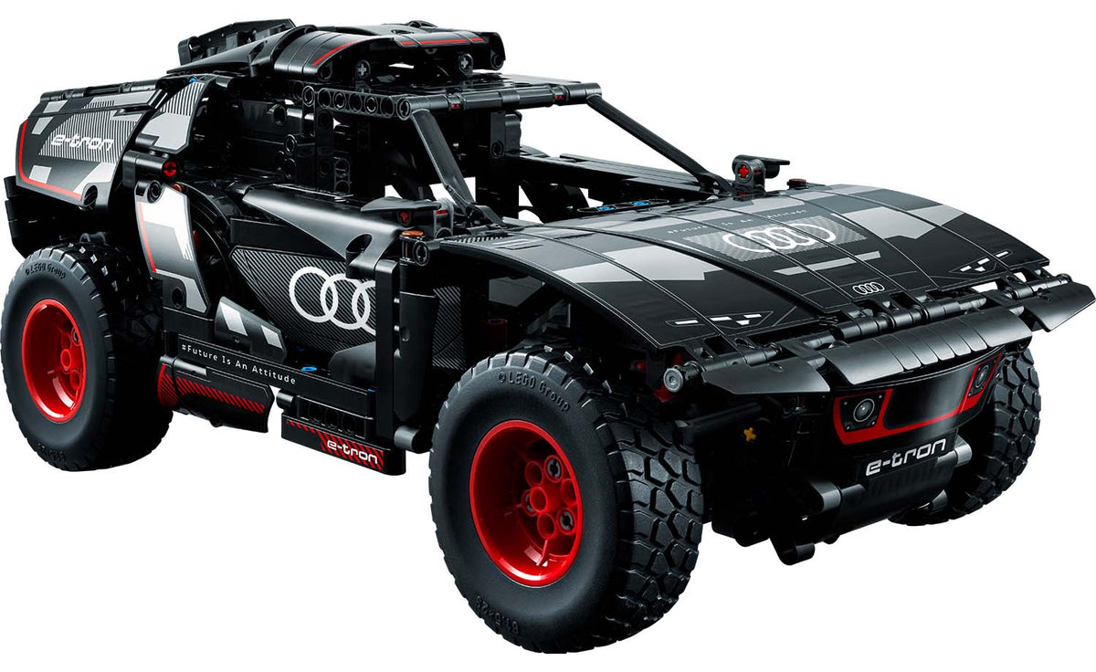 LEGO Technic Audi RS Q e-tron Set 42160