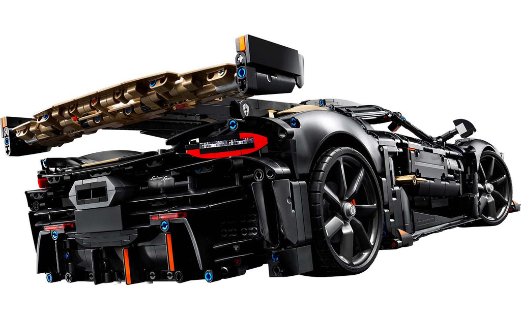 LEGO Technic Koenigsegg Sadair's Spear Megacar Set 42232