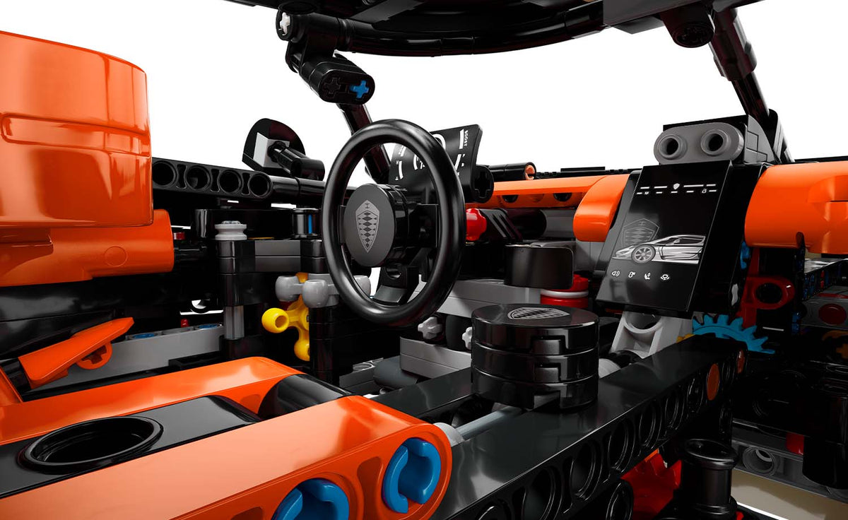 LEGO Technic Koenigsegg Sadair's Spear Megacar Set 42232