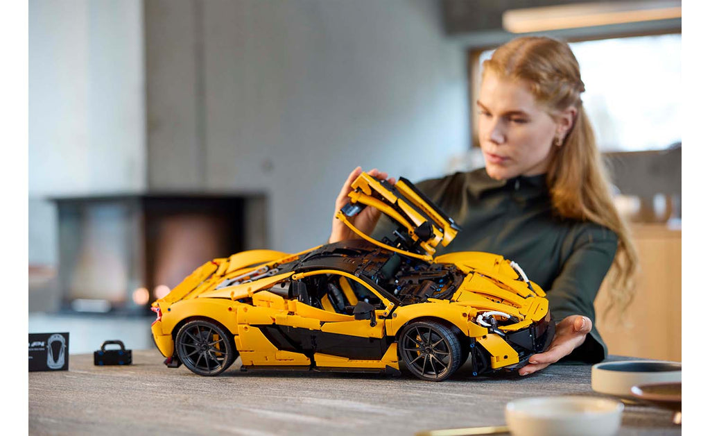 LEGO Technic McLaren P1 Set 42172