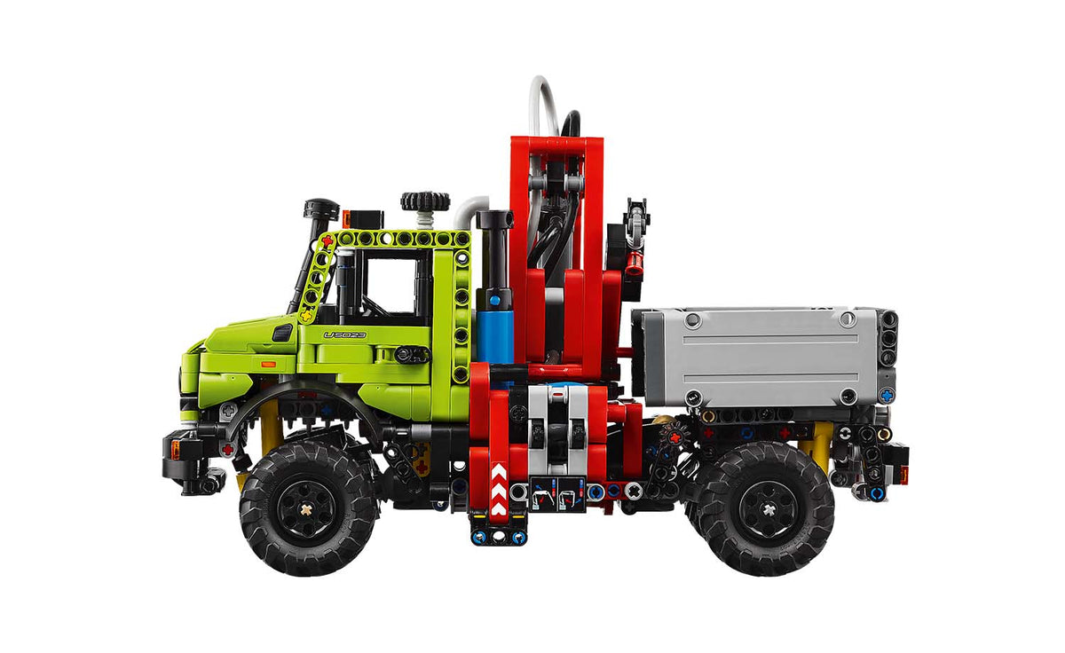 LEGO Technic Mercedes-Benz Unimog U 5023 with Crane Set 42242