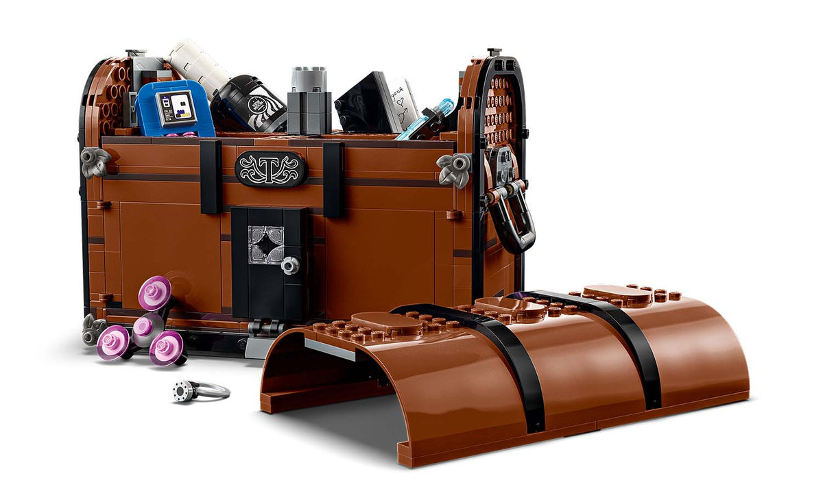 LEGO Wednesday Thing's Apartment Set 76785