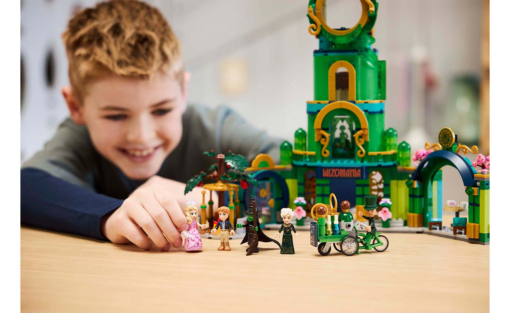 LEGO Wicked Welcome to Emerald City Set 75684